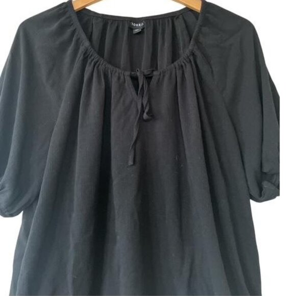 Torrid Black Gauze Shirt - Picture 2 of 4